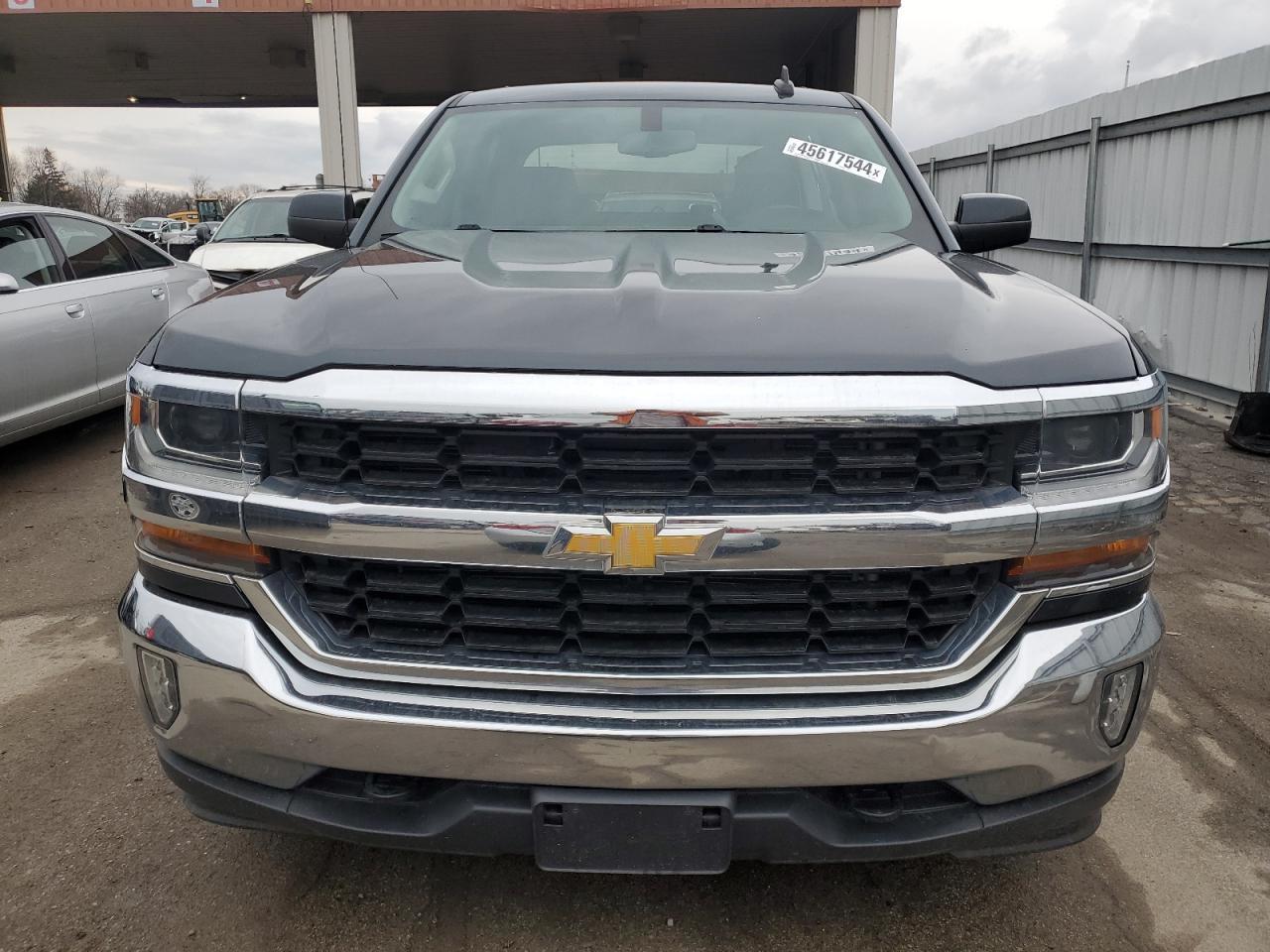 2017 CHEVROLET SILVERADO - Фото 5