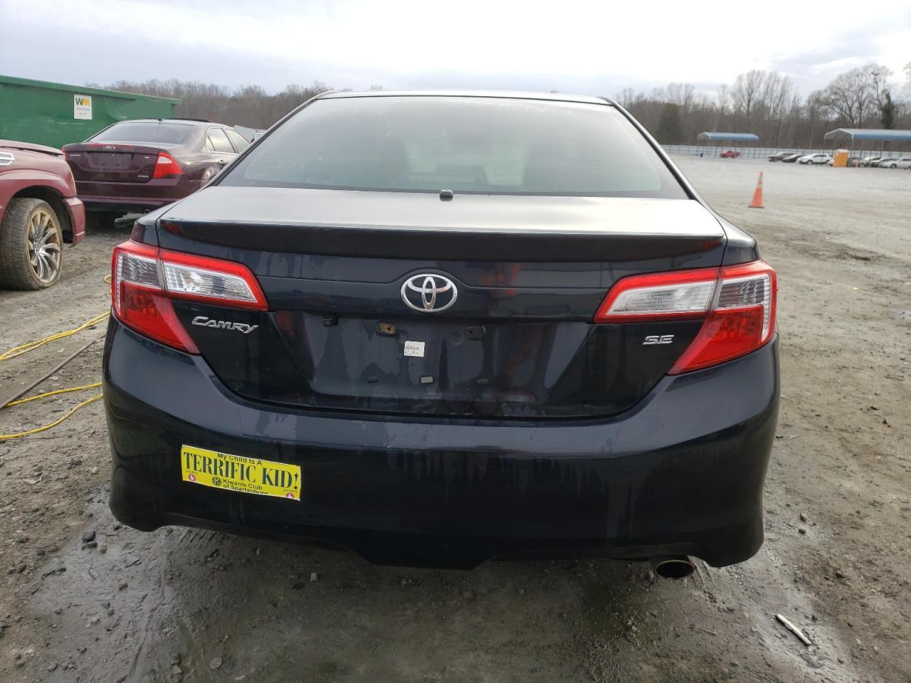 2013 TOYOTA CAMRY L - Фото 6