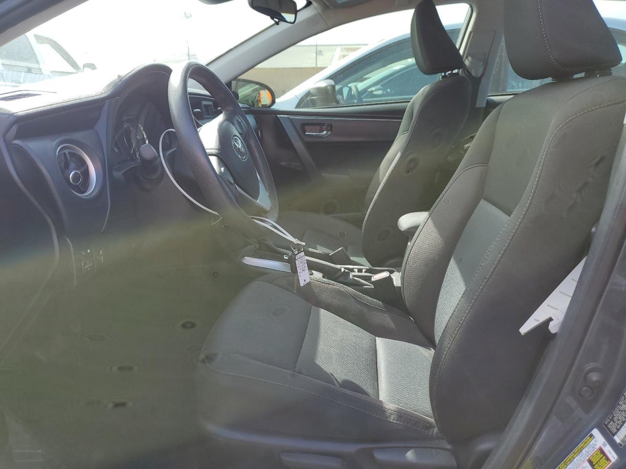 2018 TOYOTA COROLLA L - Фото 7