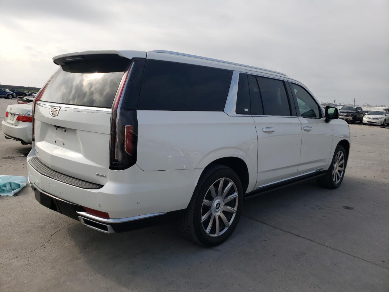 2021 CADILLAC ESCALADE E - Image 3