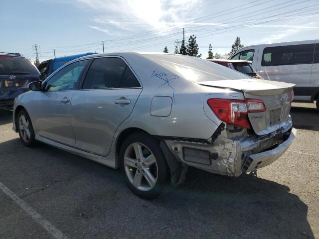 2013 Toyota Camry L - Фото 2