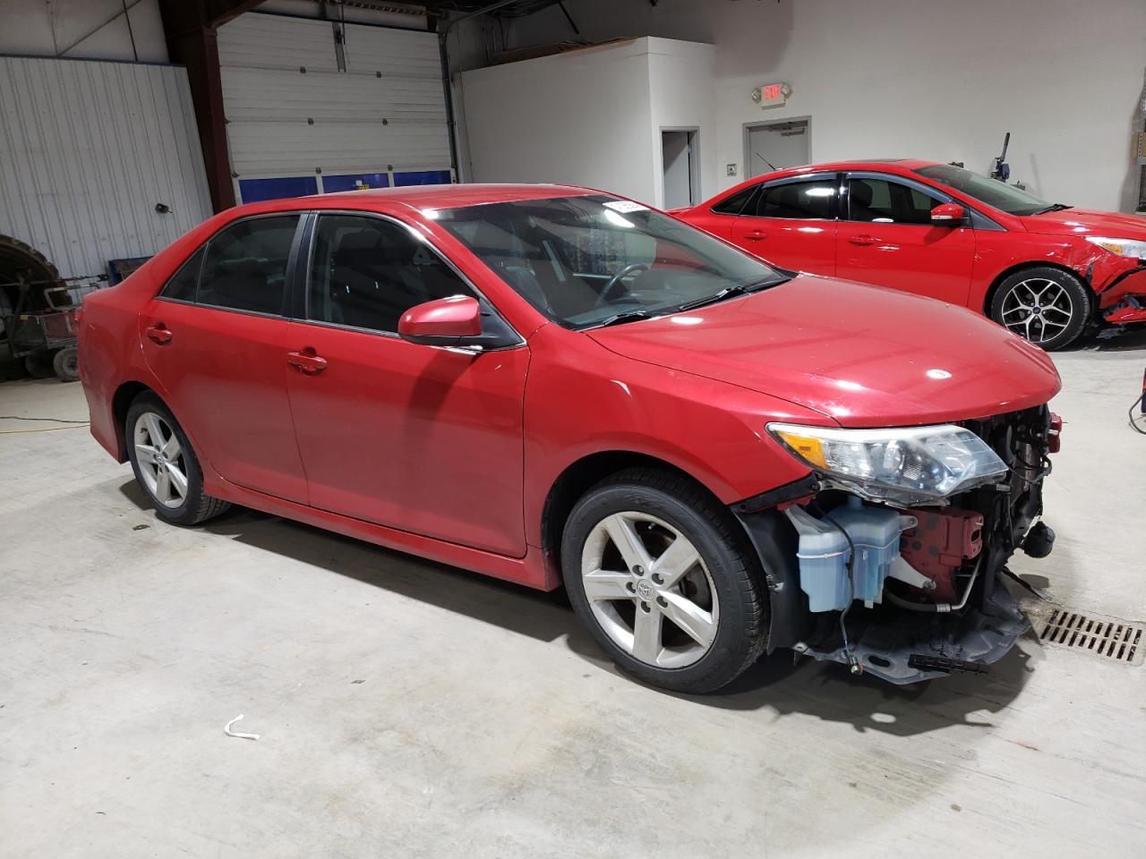 2014 TOYOTA CAMRY L - Image 4