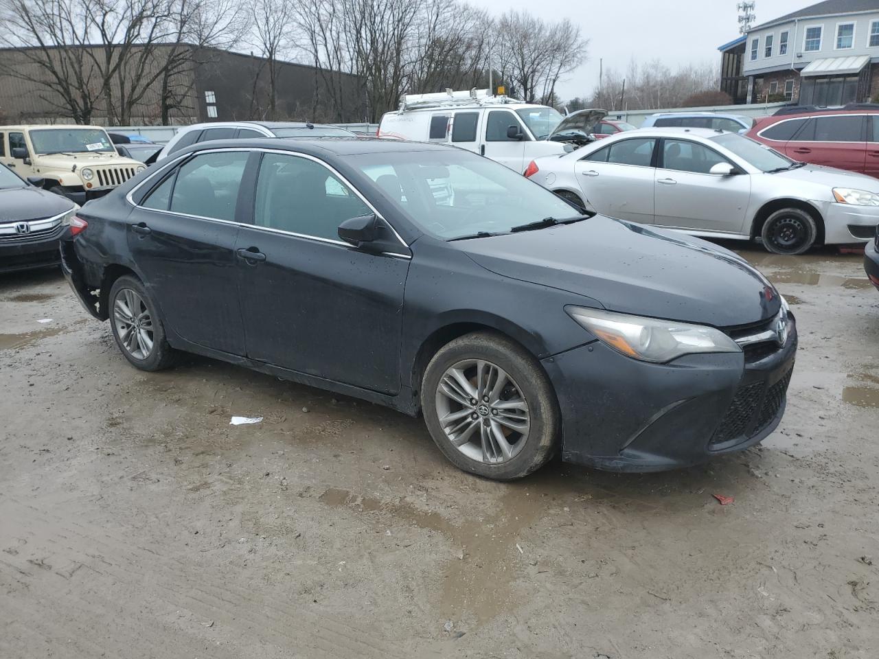 2015 TOYOTA CAMRY LE - Фото 4