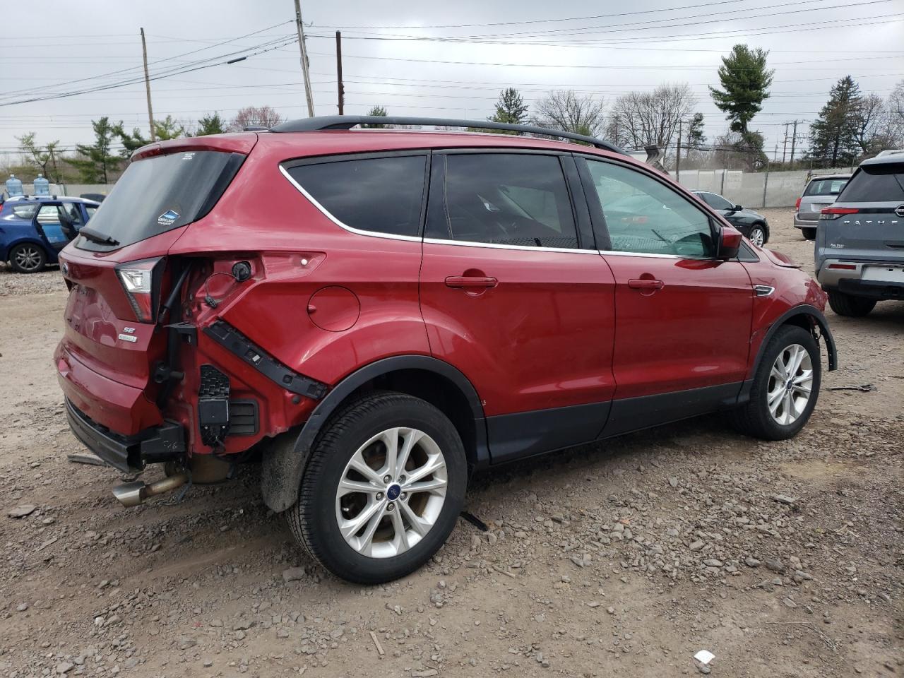 2017 FORD ESCAPE SE - Фото 3