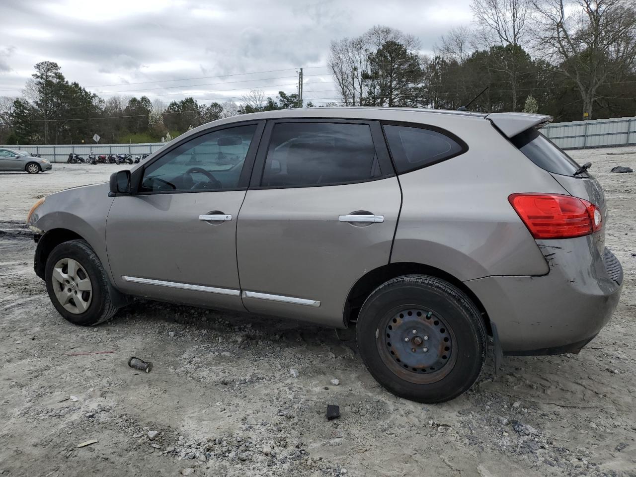2013 NISSAN ROGUE S - Image 2