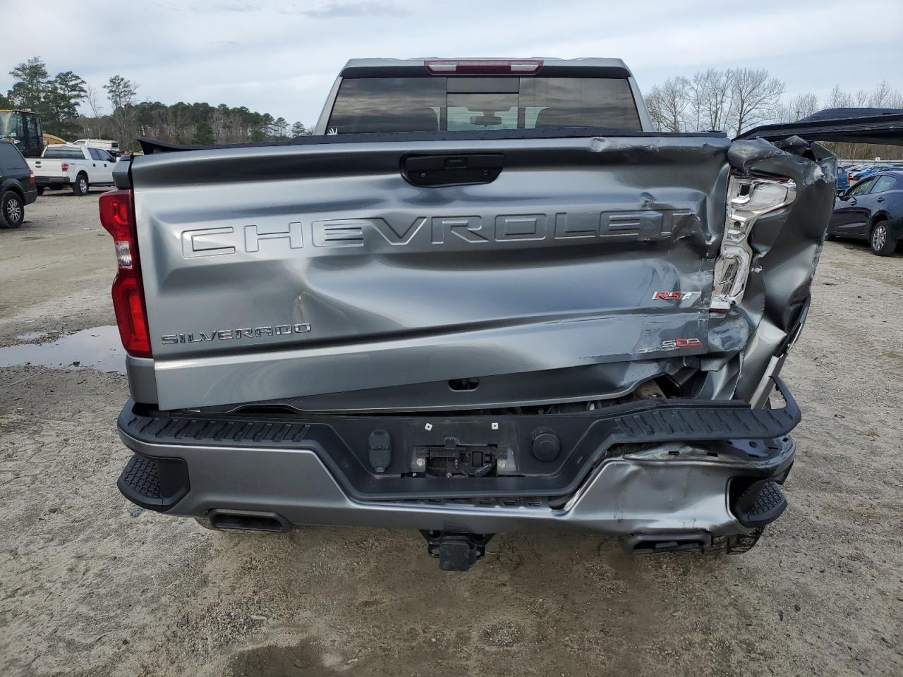 2019 CHEVROLET SILVERADO - Image 6
