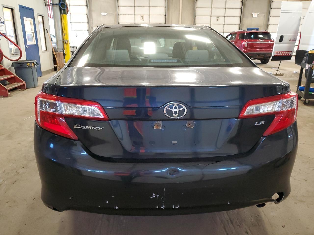 2014 TOYOTA CAMRY L - Image 6