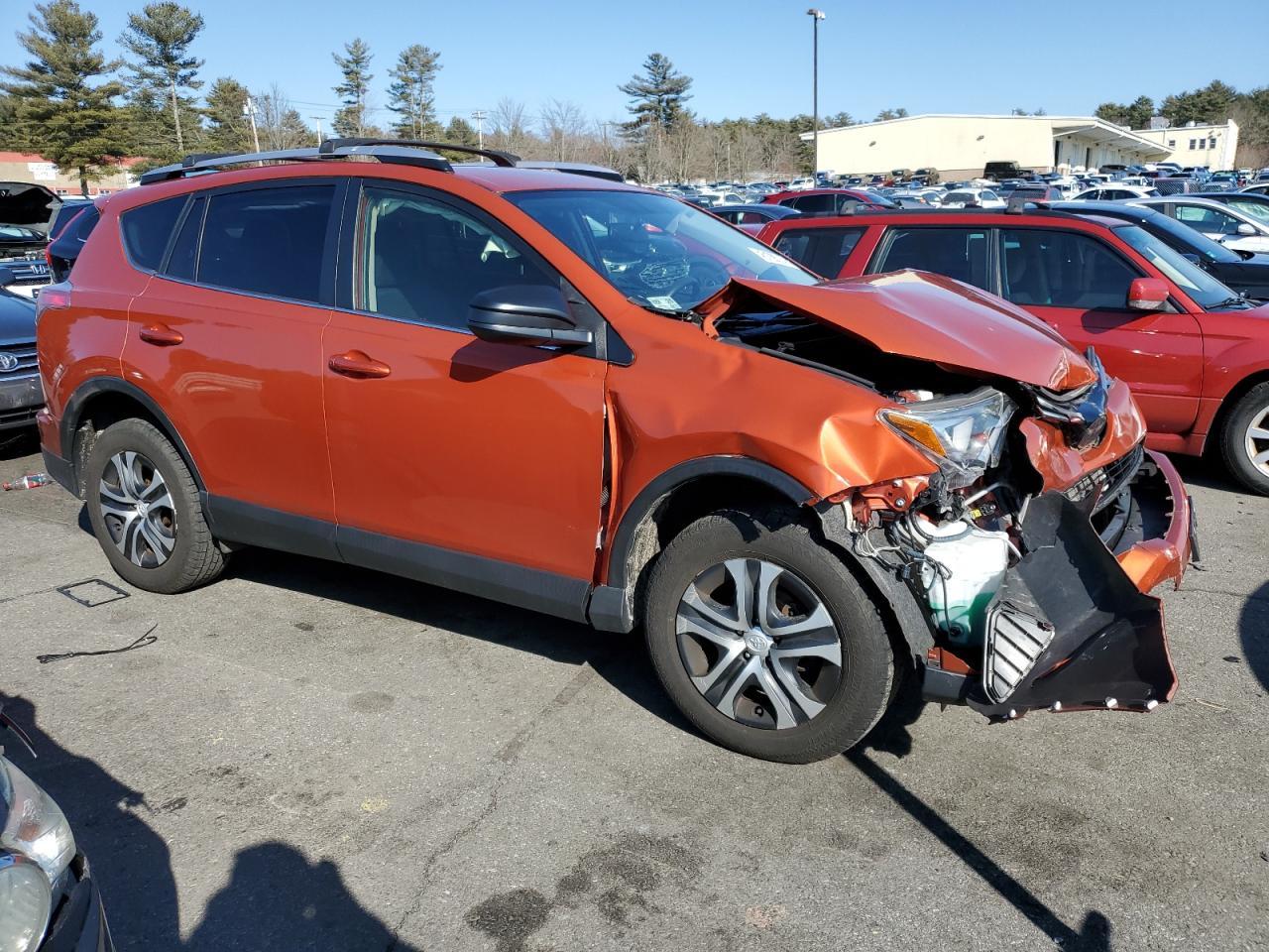 2016 TOYOTA RAV4 LE - Image 4