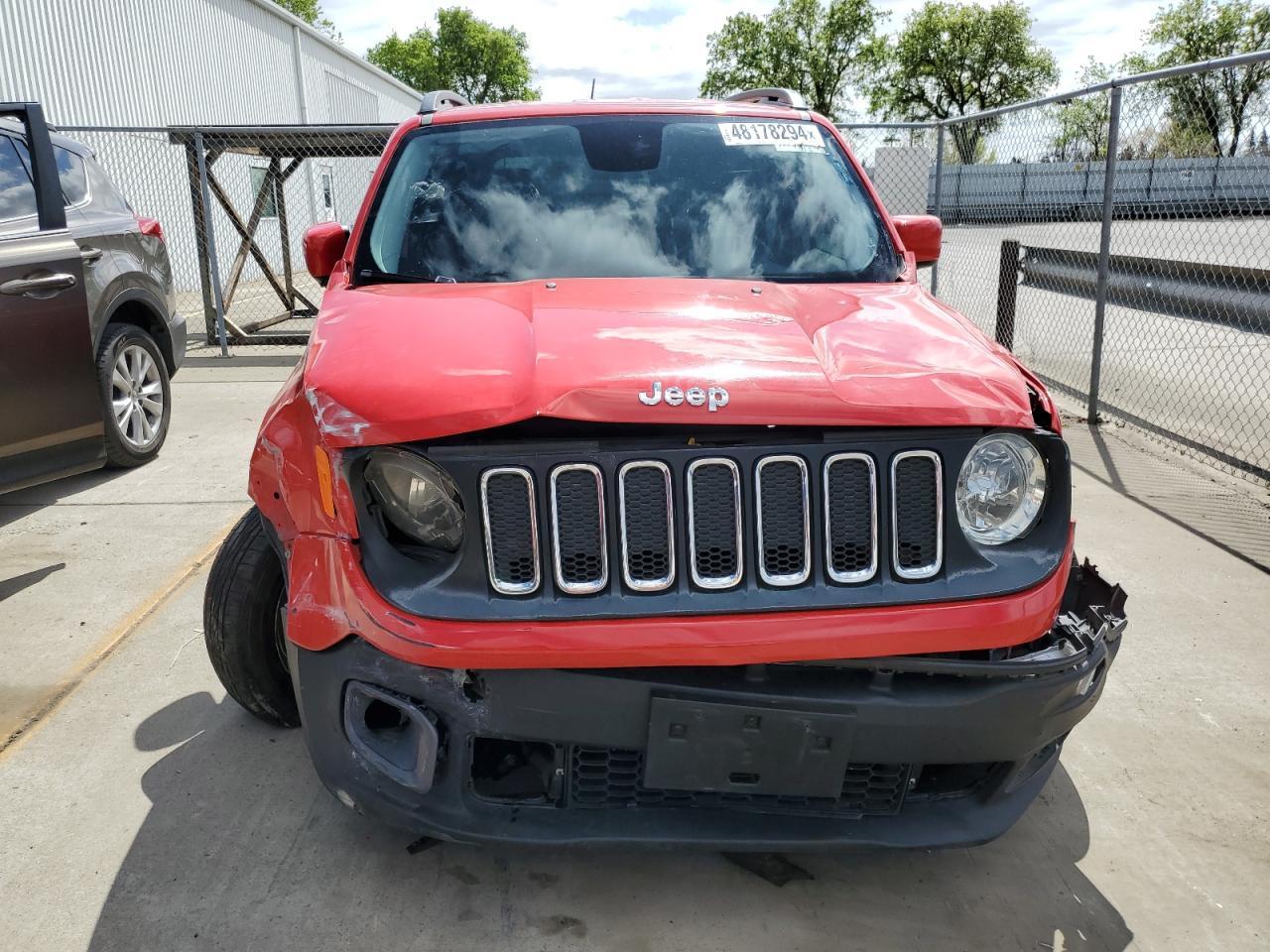 2017 JEEP RENEGADE L - Image 5