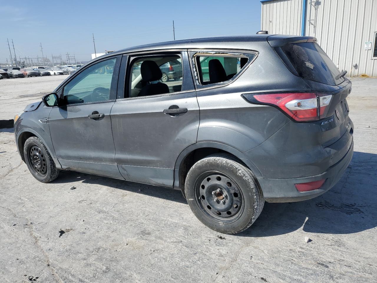 2017 FORD ESCAPE S - Image 2