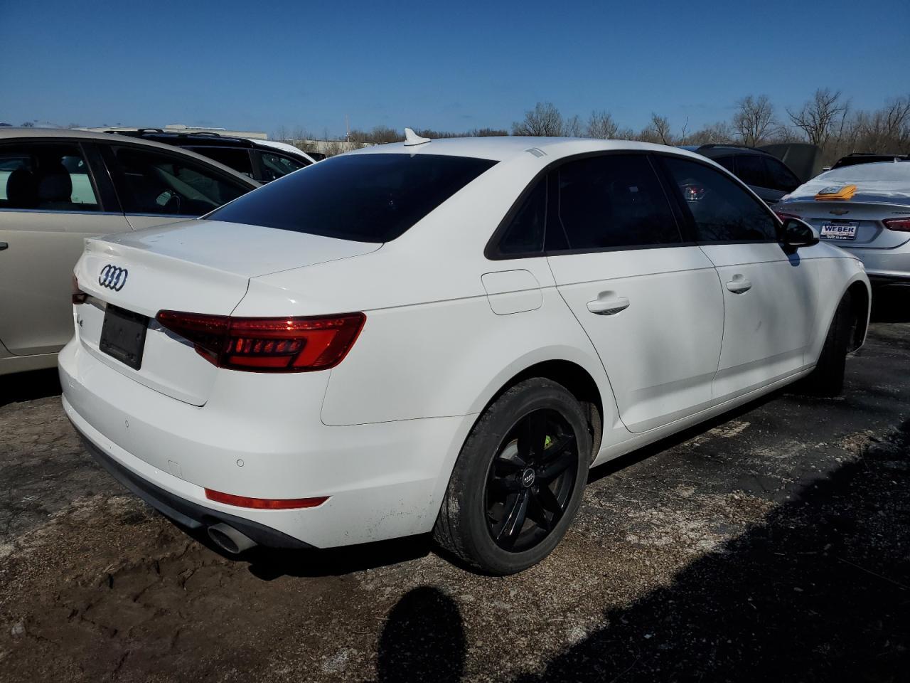 2017 AUDI A4 PREMIUM - Фото 3