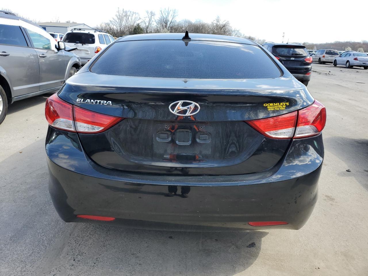 2013 HYUNDAI ELANTRA GL - Image 6