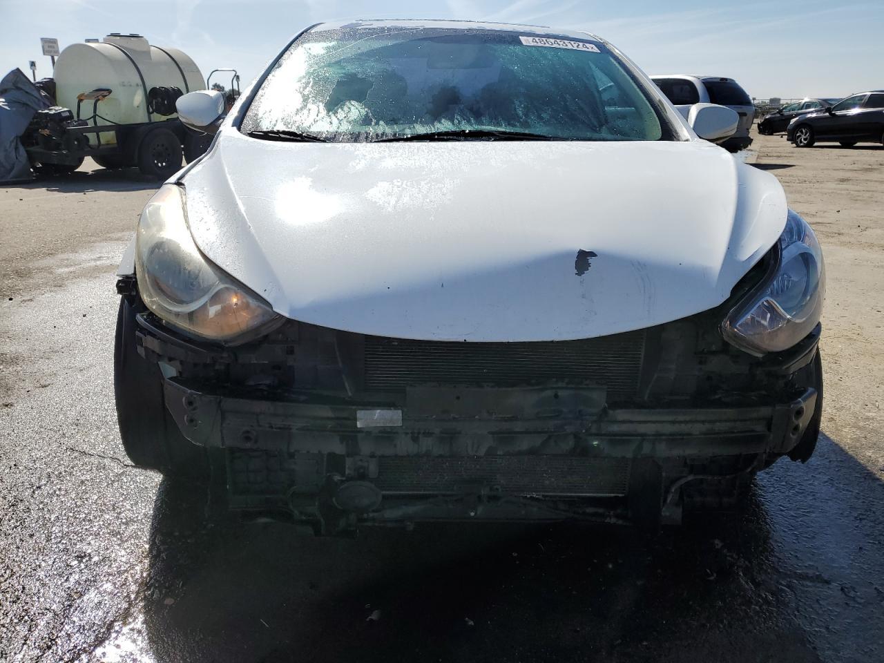 2011 HYUNDAI ELANTRA GL - Image 5