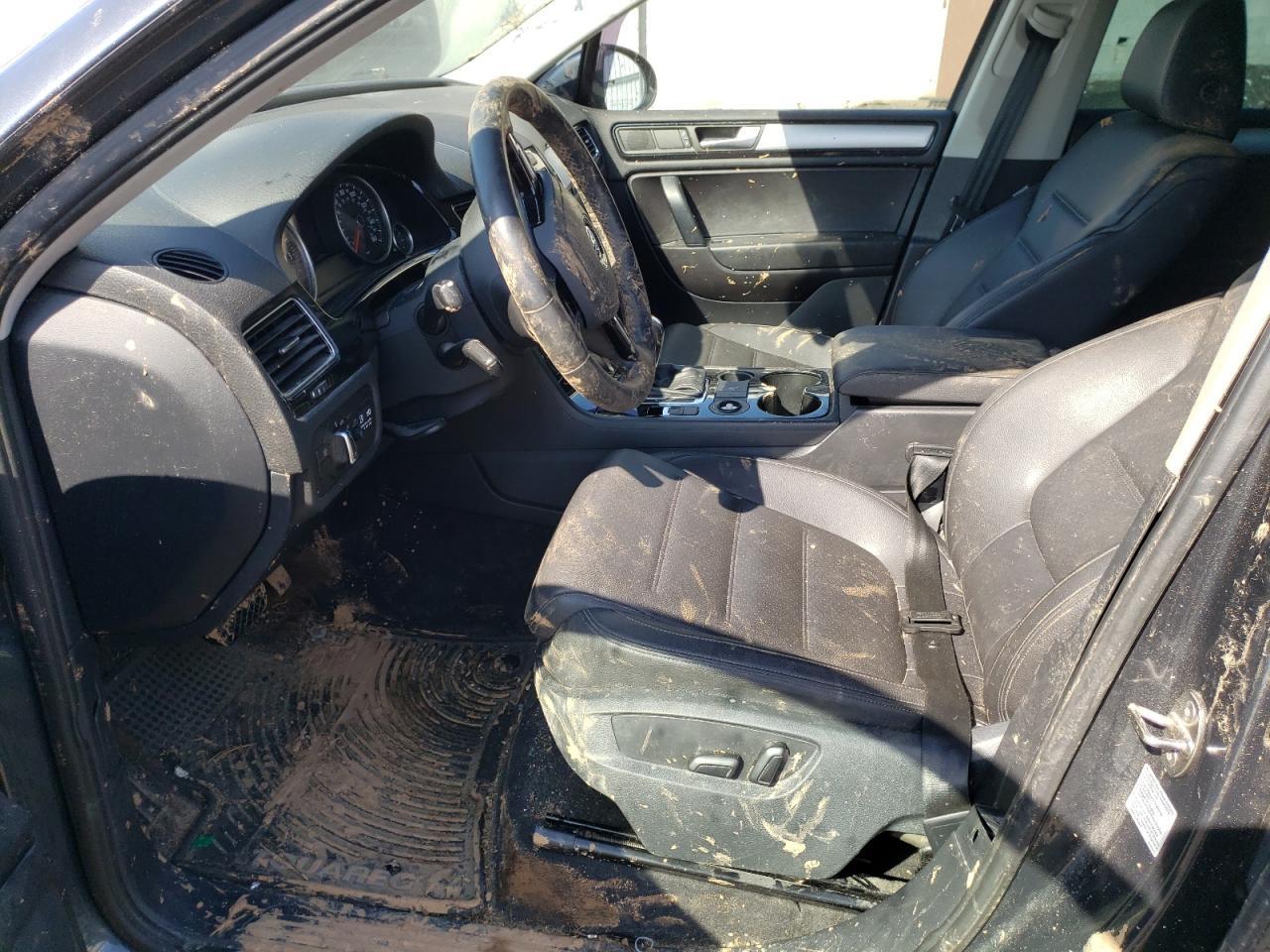 2012 VOLKSWAGEN TOUAREG V6 - Image 7