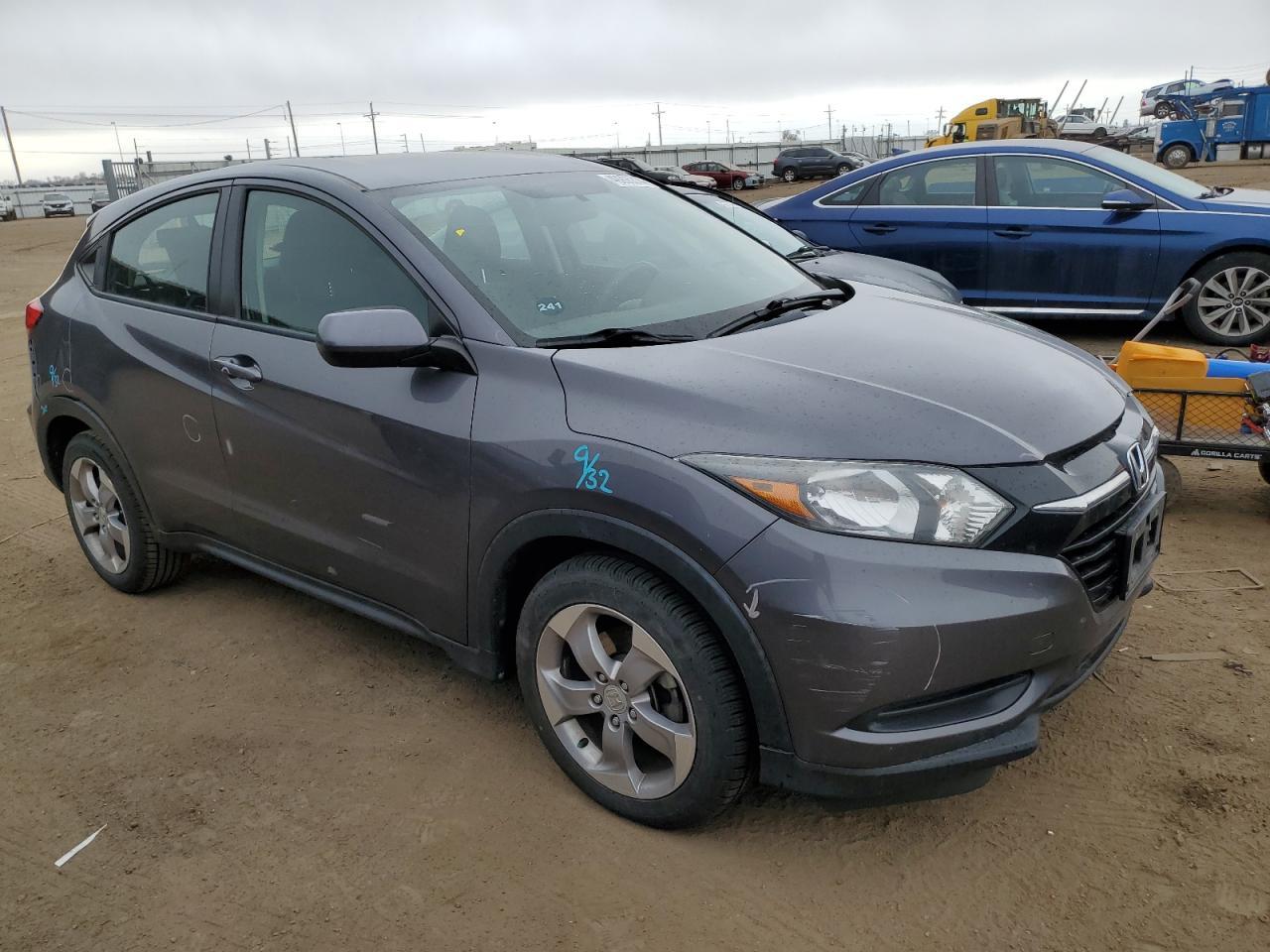 2018 HONDA HR-V LX - Image 4