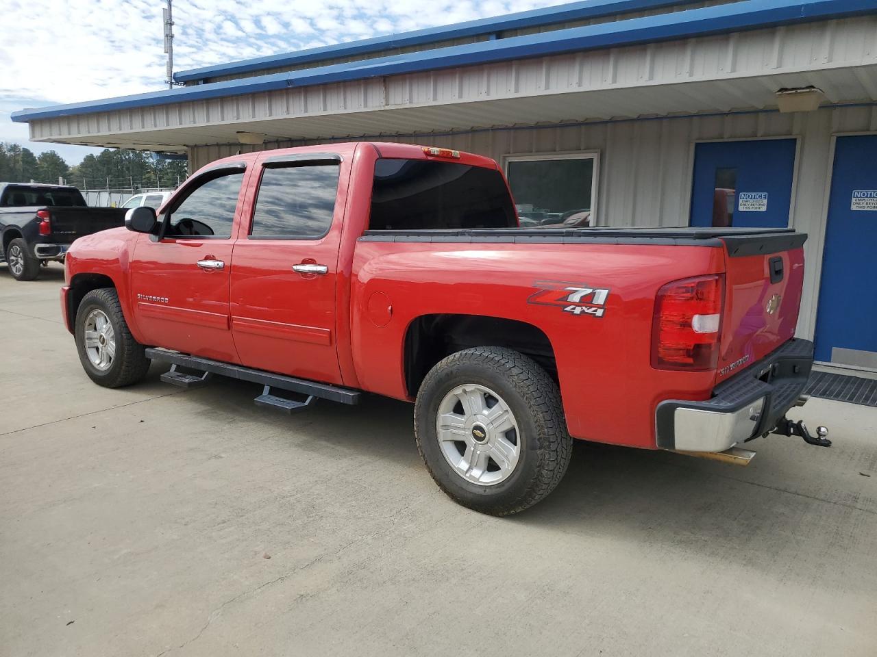 2012 CHEVROLET SILVERADO - Image 2