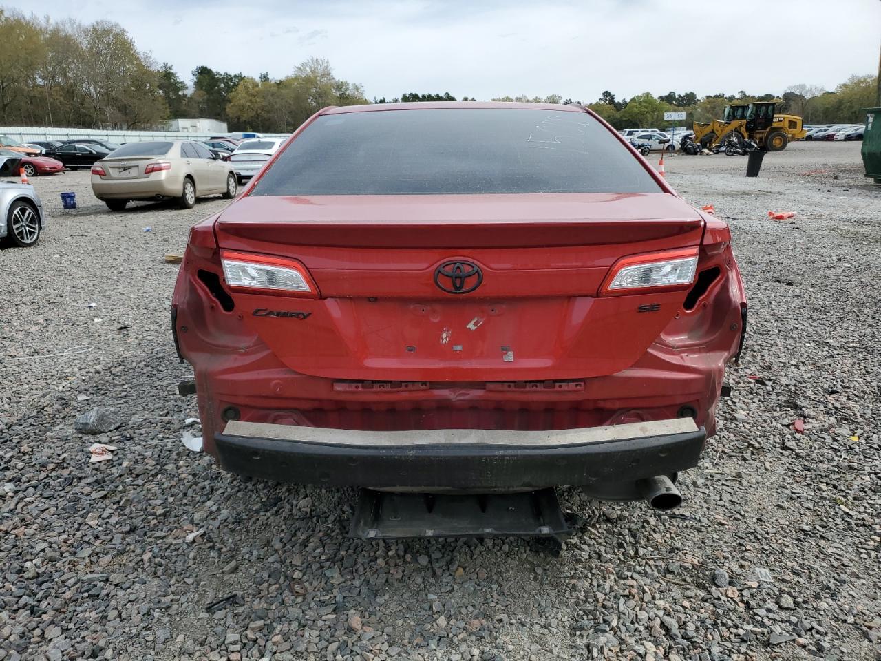 2014 TOYOTA CAMRY L - Image 6