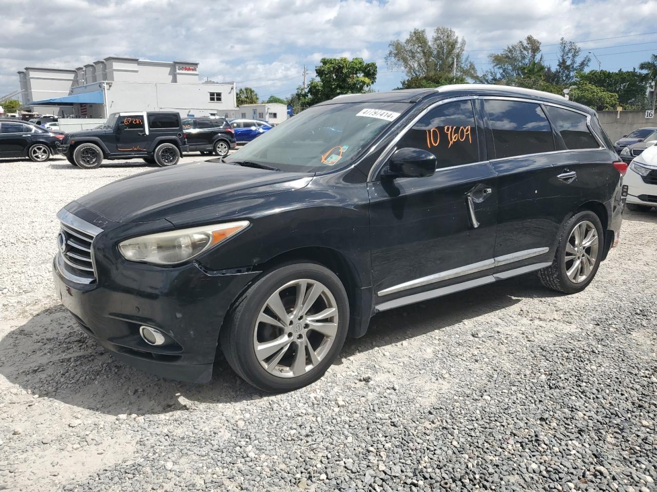 2013 INFINITI JX35 car image