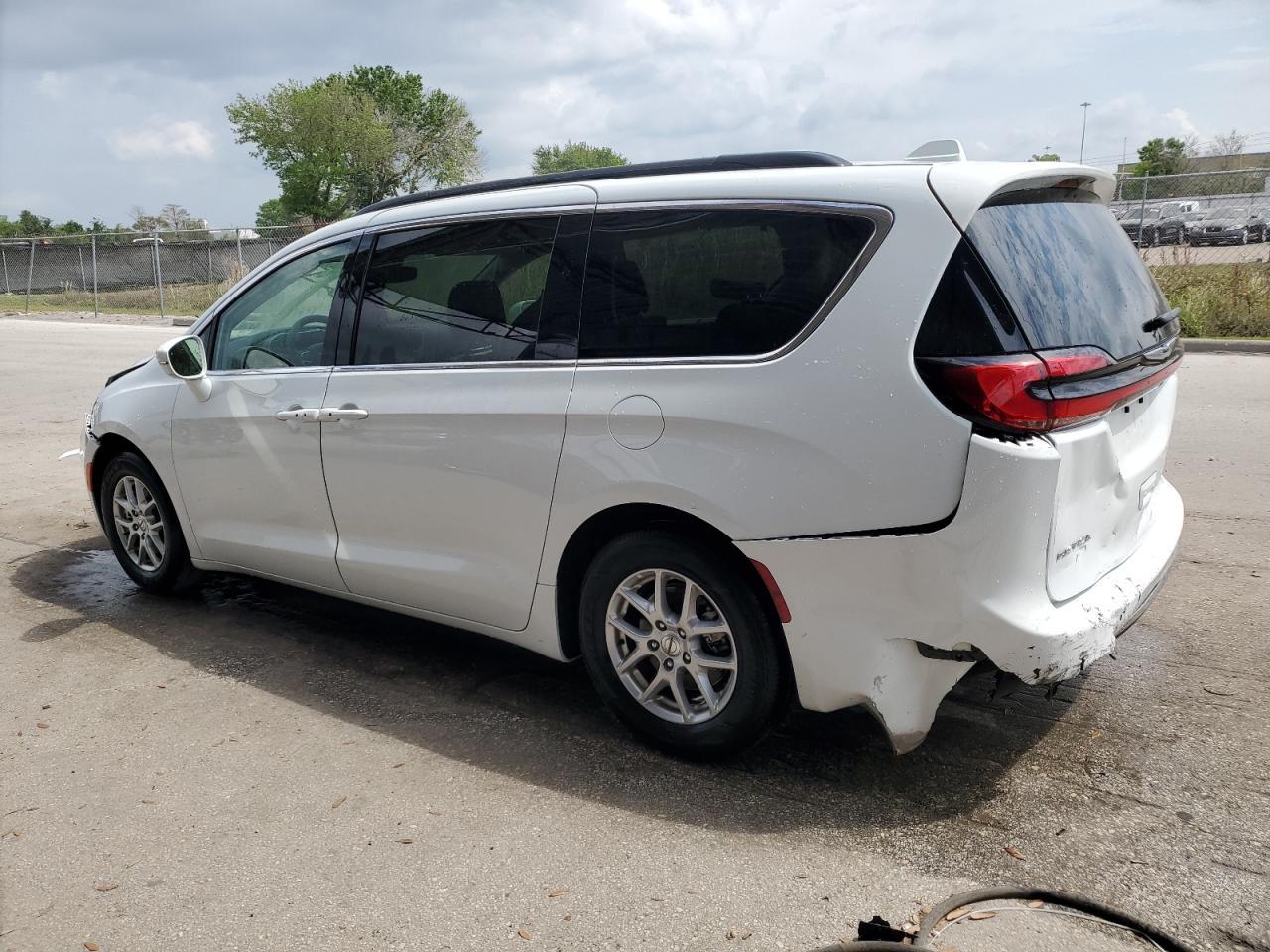 2022 CHRYSLER PACIFICA T - Image 2