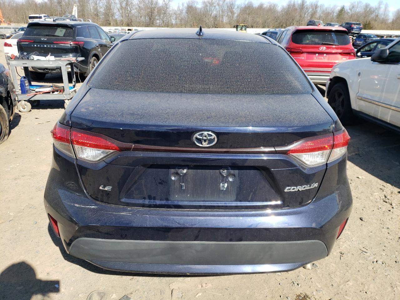 2020 TOYOTA COROLLA LE - Фото 6