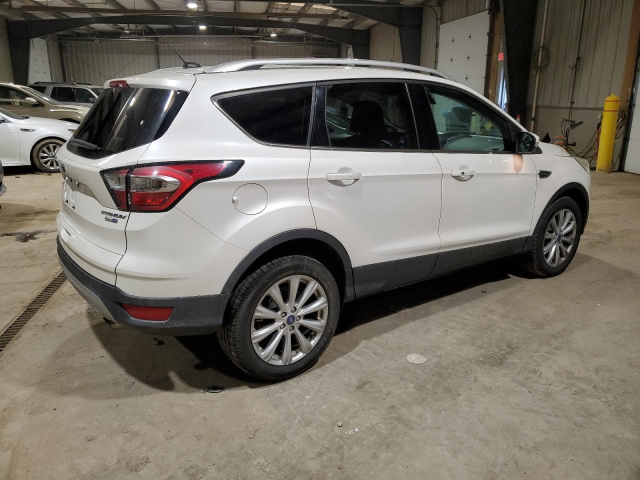 2017 FORD ESCAPE TIT - Image 3