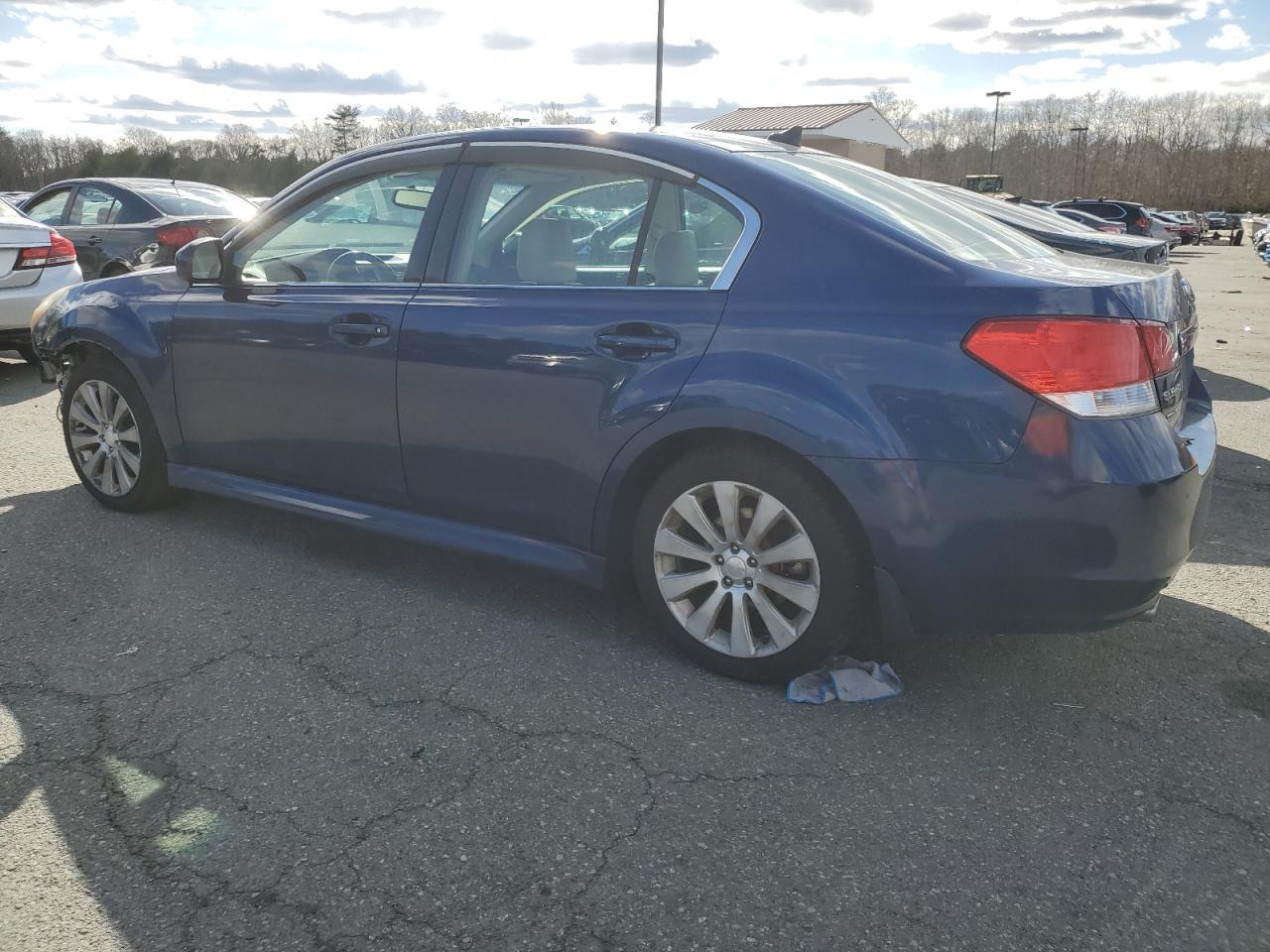 2011 SUBARU LEGACY 2.5 - Фото 2