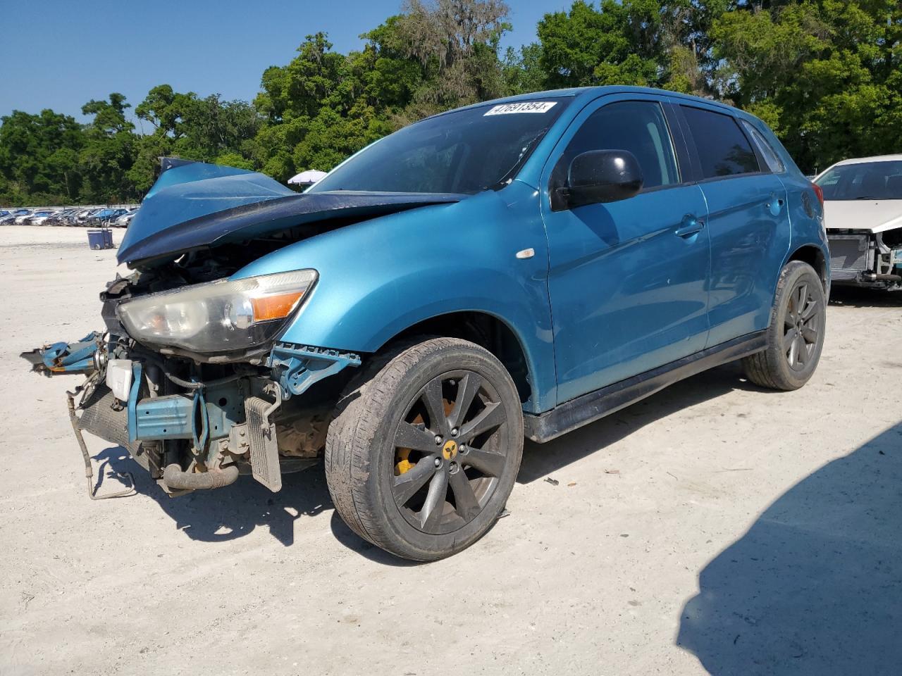 2013 MITSUBISHI OUTLANDER car image