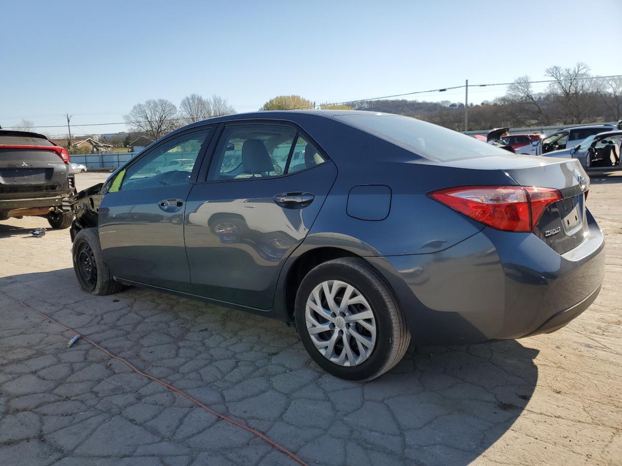 2018 TOYOTA COROLLA L - Image 2