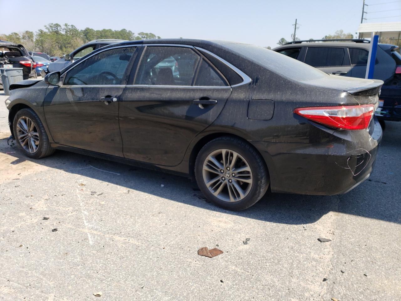 2016 TOYOTA CAMRY LE - Image 2
