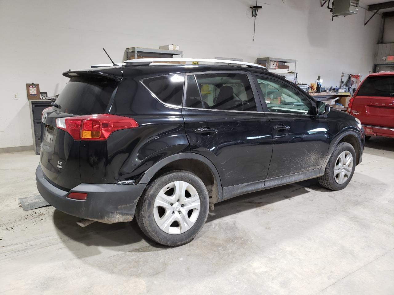 2015 TOYOTA RAV4 LE - Image 3