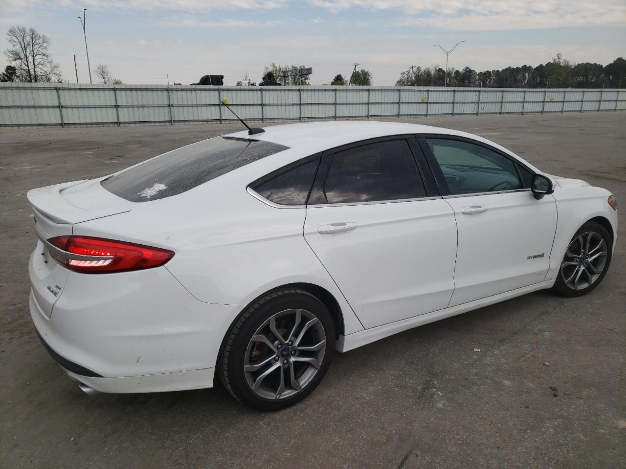 2017 FORD FUSION SE - Фото 3