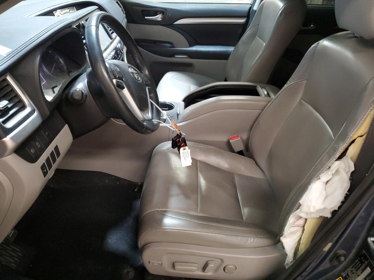 2018 TOYOTA HIGHLANDER - Image 7