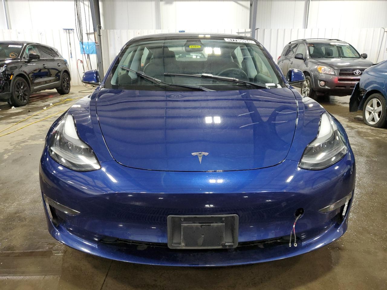 2022 TESLA MODEL 3 - Image 5