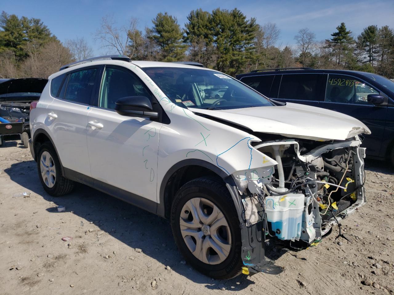 2015 TOYOTA RAV4 LE - Фото 4