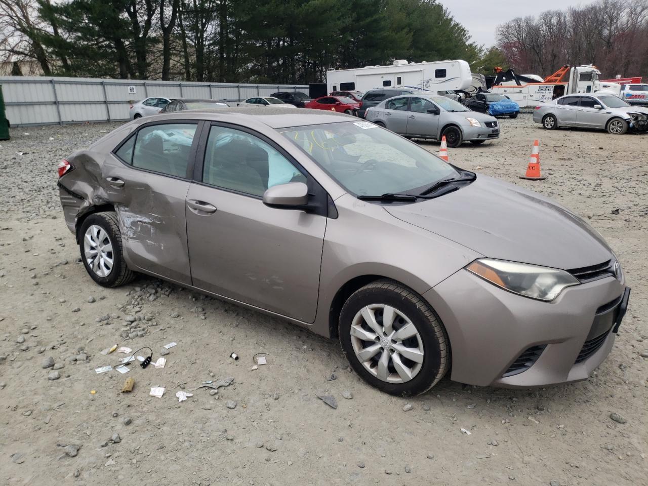 2015 TOYOTA COROLLA L - Фото 4