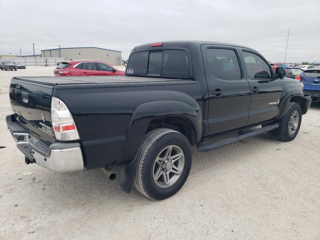 2013 TOYOTA TACOMA DOU - Фото 3
