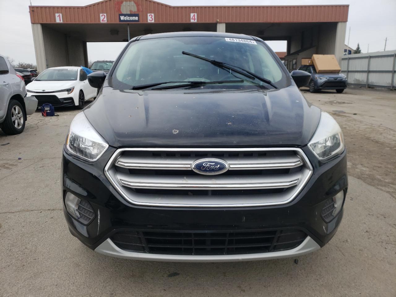 2017 FORD ESCAPE SE - Фото 5