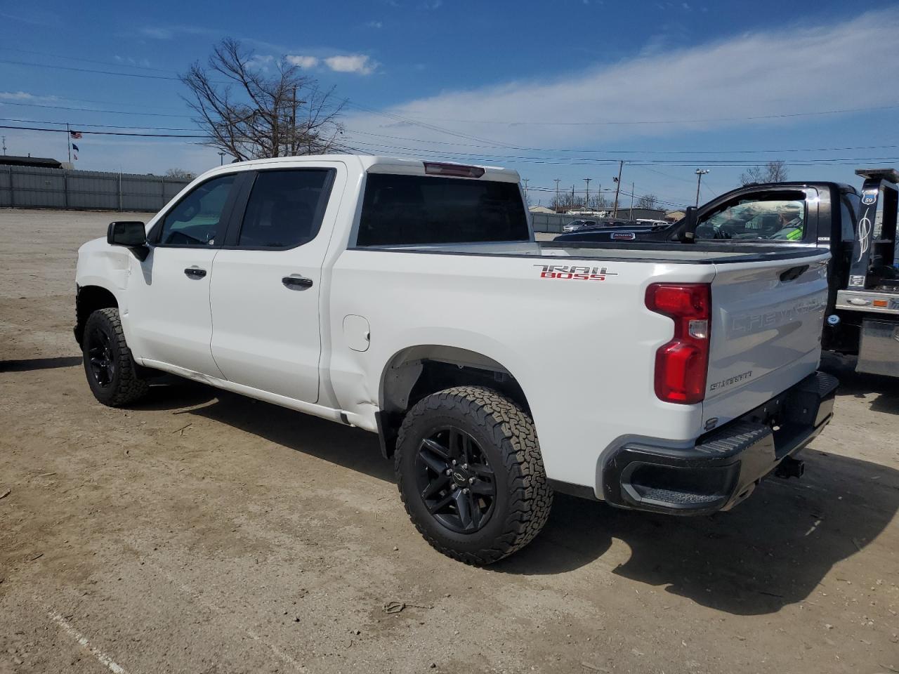 2020 CHEVROLET SILVERADO - Image 2