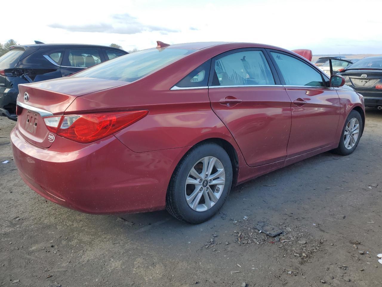 2013 HYUNDAI SONATA GLS - Фото 3