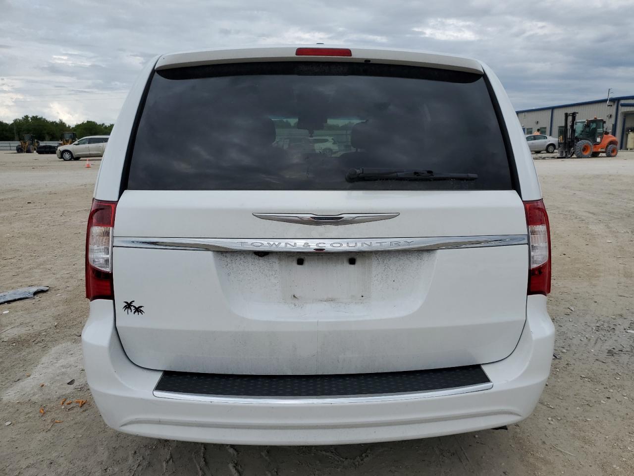 2014 CHRYSLER TOWN & COU - Image 6