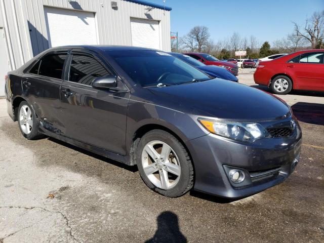 2014 Toyota Camry L - Фото 4