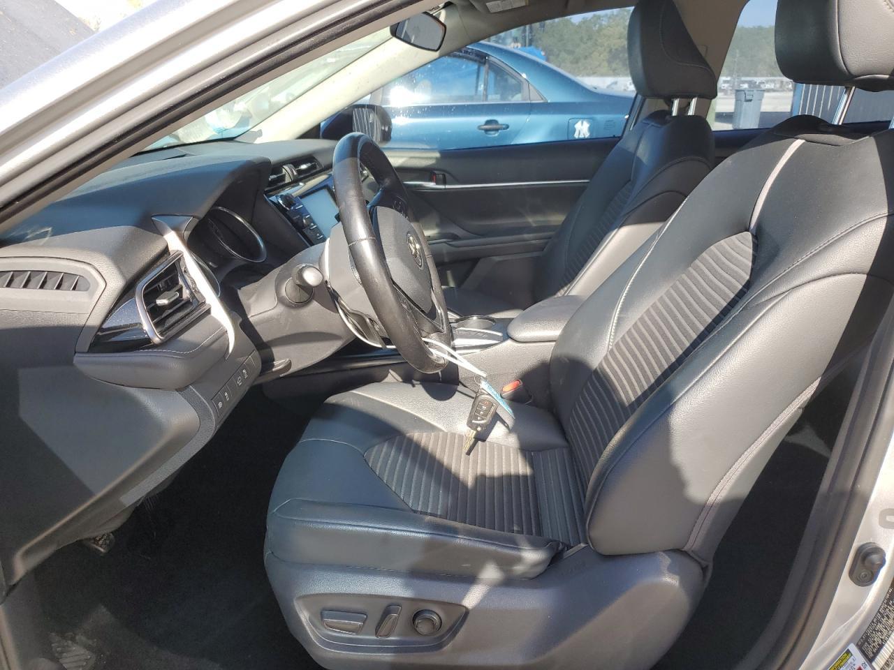 2019 TOYOTA CAMRY L - Image 7