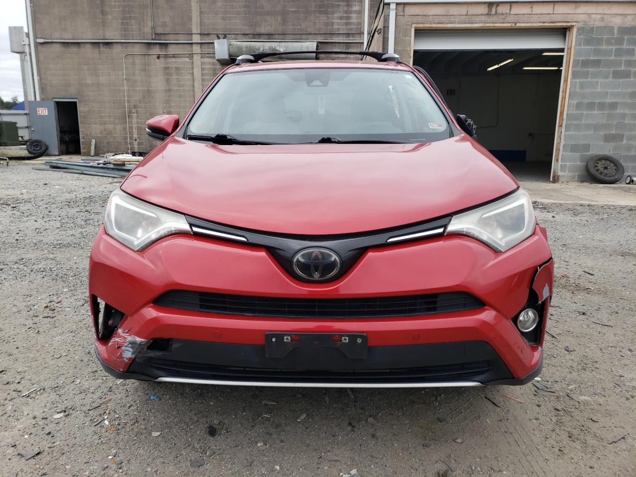 2016 TOYOTA RAV4 XLE - Фото 5