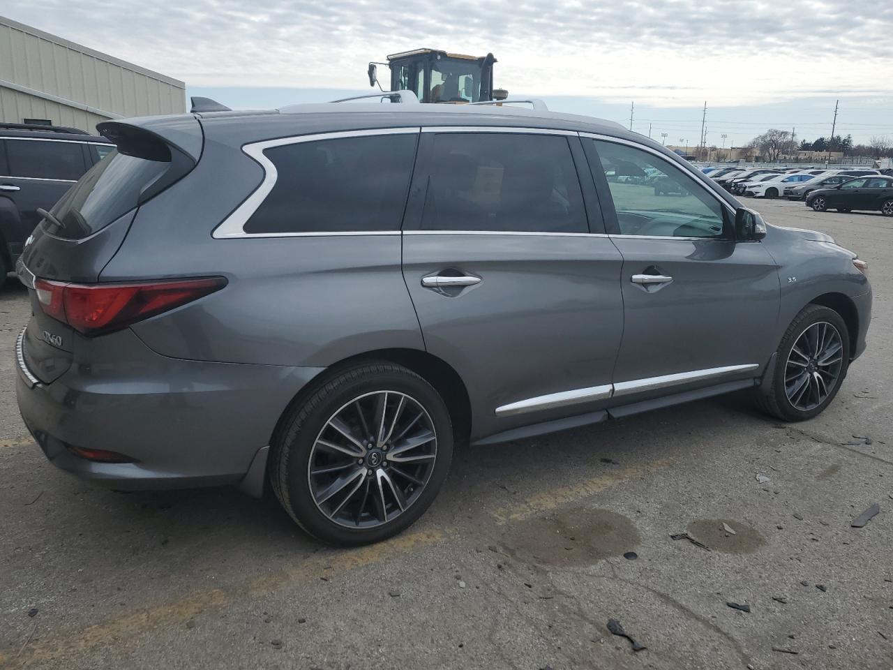 2017 INFINITI QX60 - Image 3