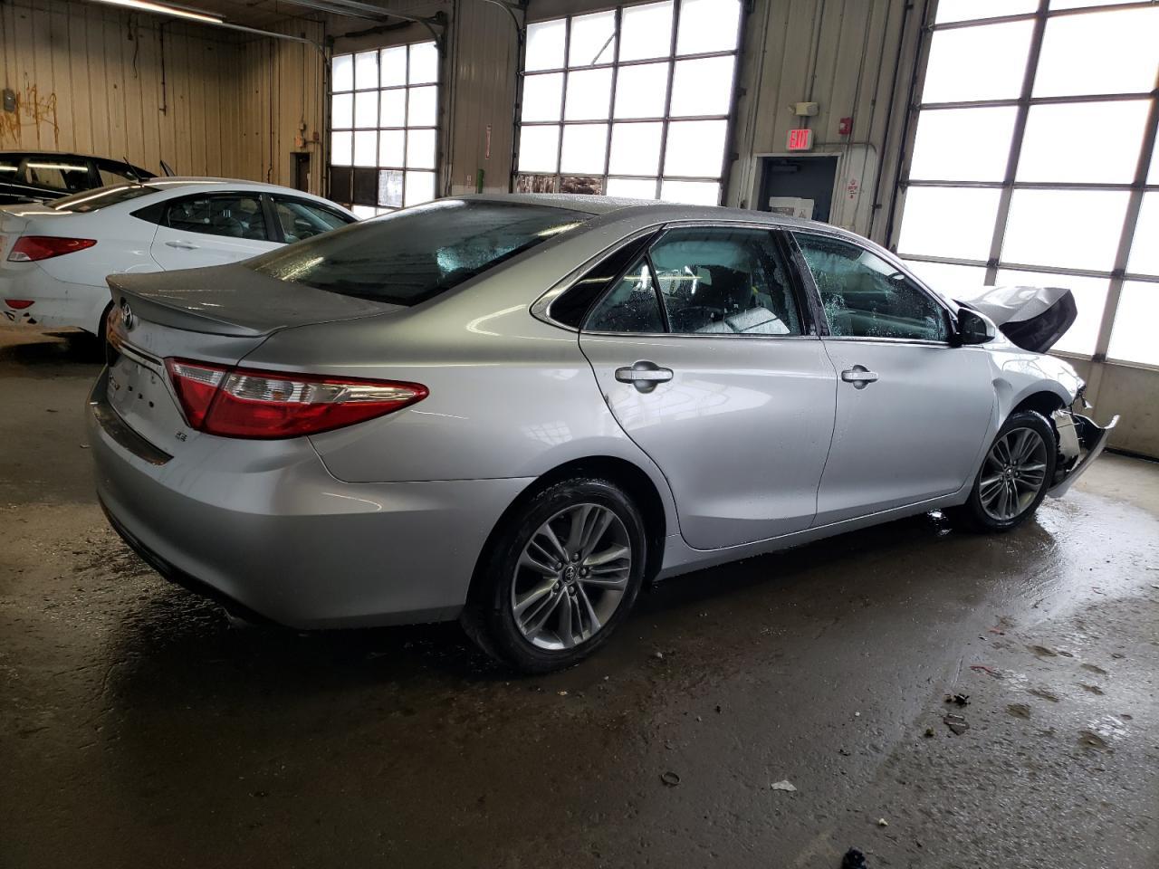 2017 TOYOTA CAMRY LE - Image 3