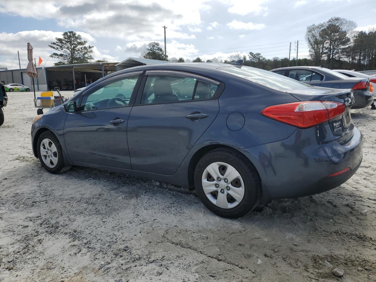 2015 KIA FORTE LX - Фото 2