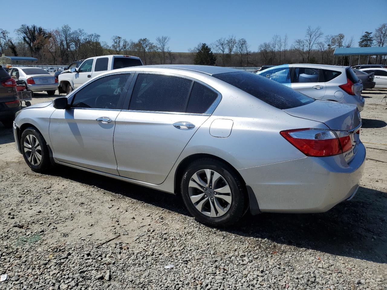 2014 HONDA ACCORD LX - Фото 2