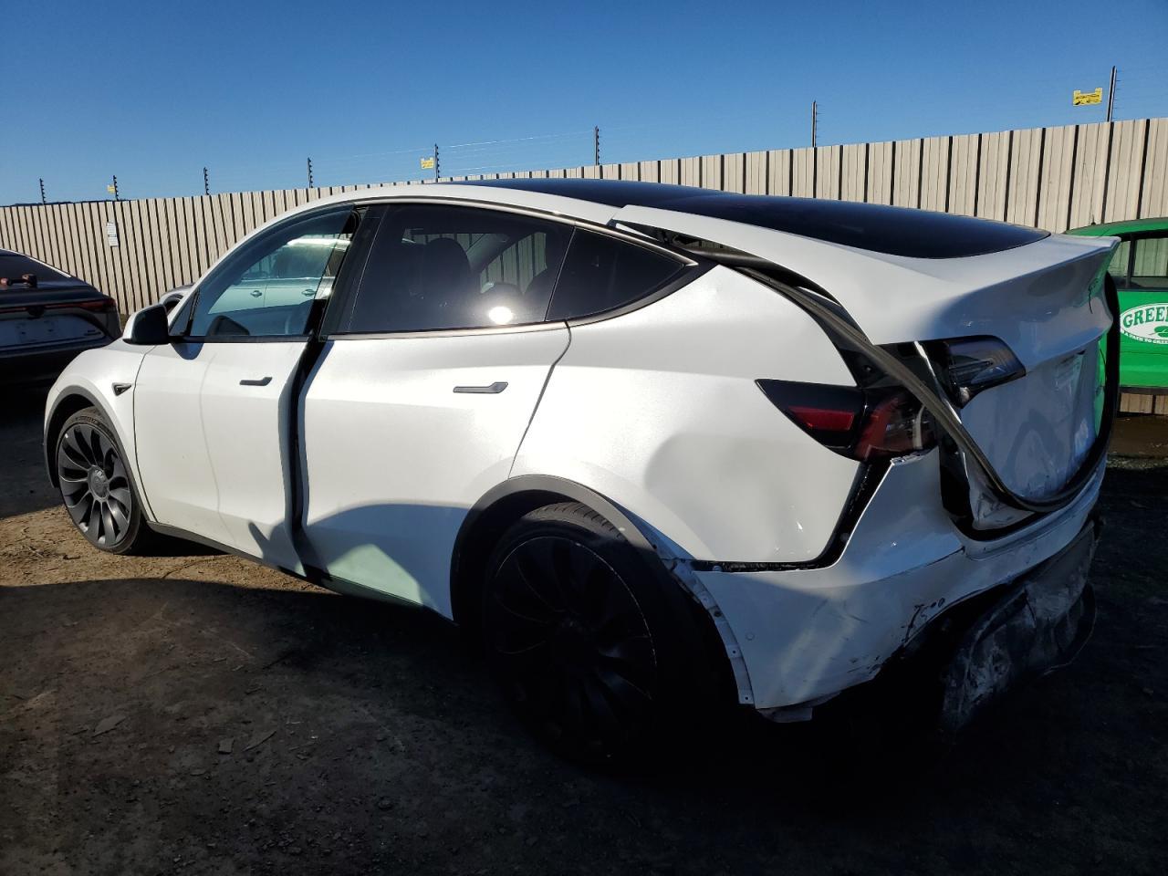 2022 TESLA MODEL Y - Image 2