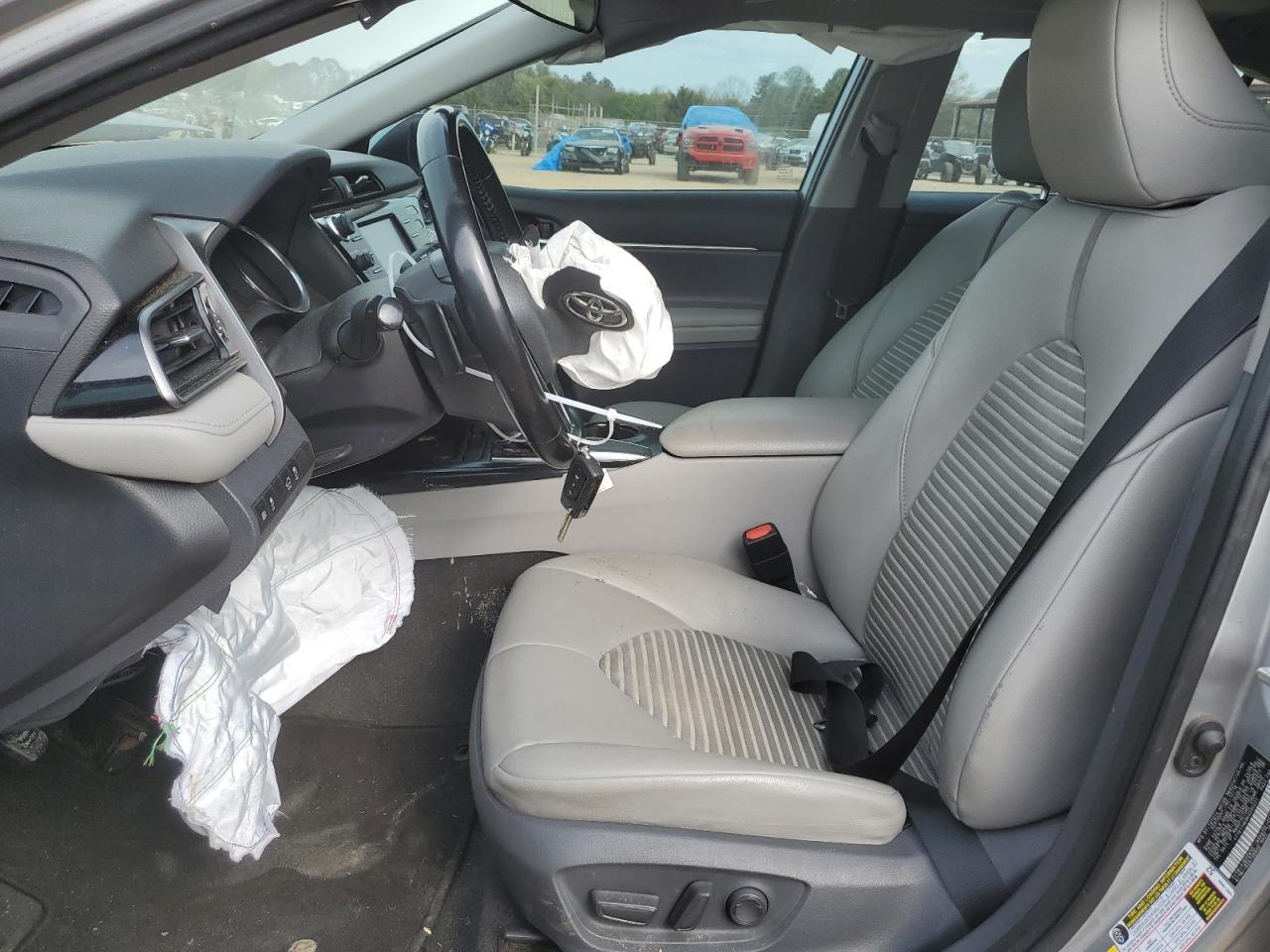 2019 TOYOTA CAMRY L - Image 7