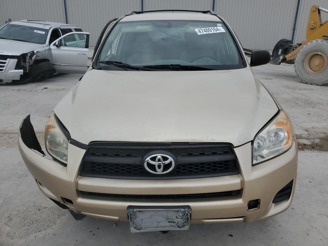 2011 TOYOTA RAV4 - Image 5
